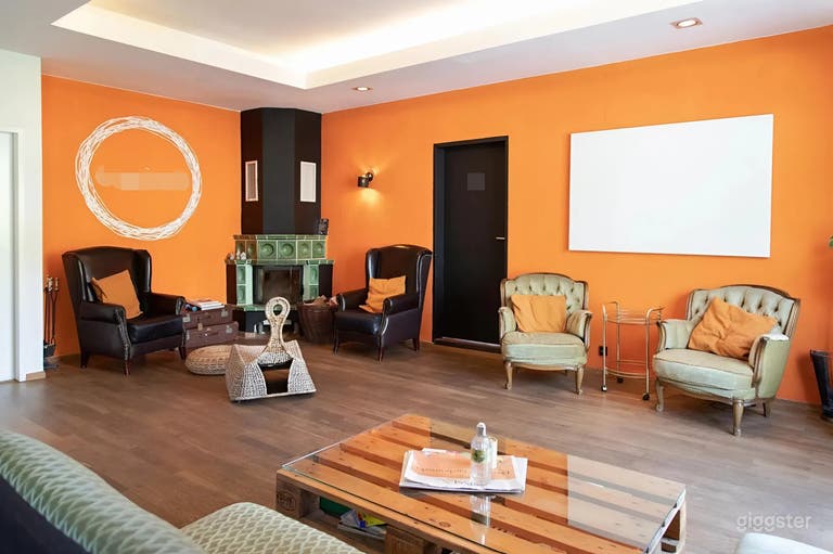  Gemütlicher Lounge- 26amp; Küchenbereich für Meetings und Zusammenkünfte 