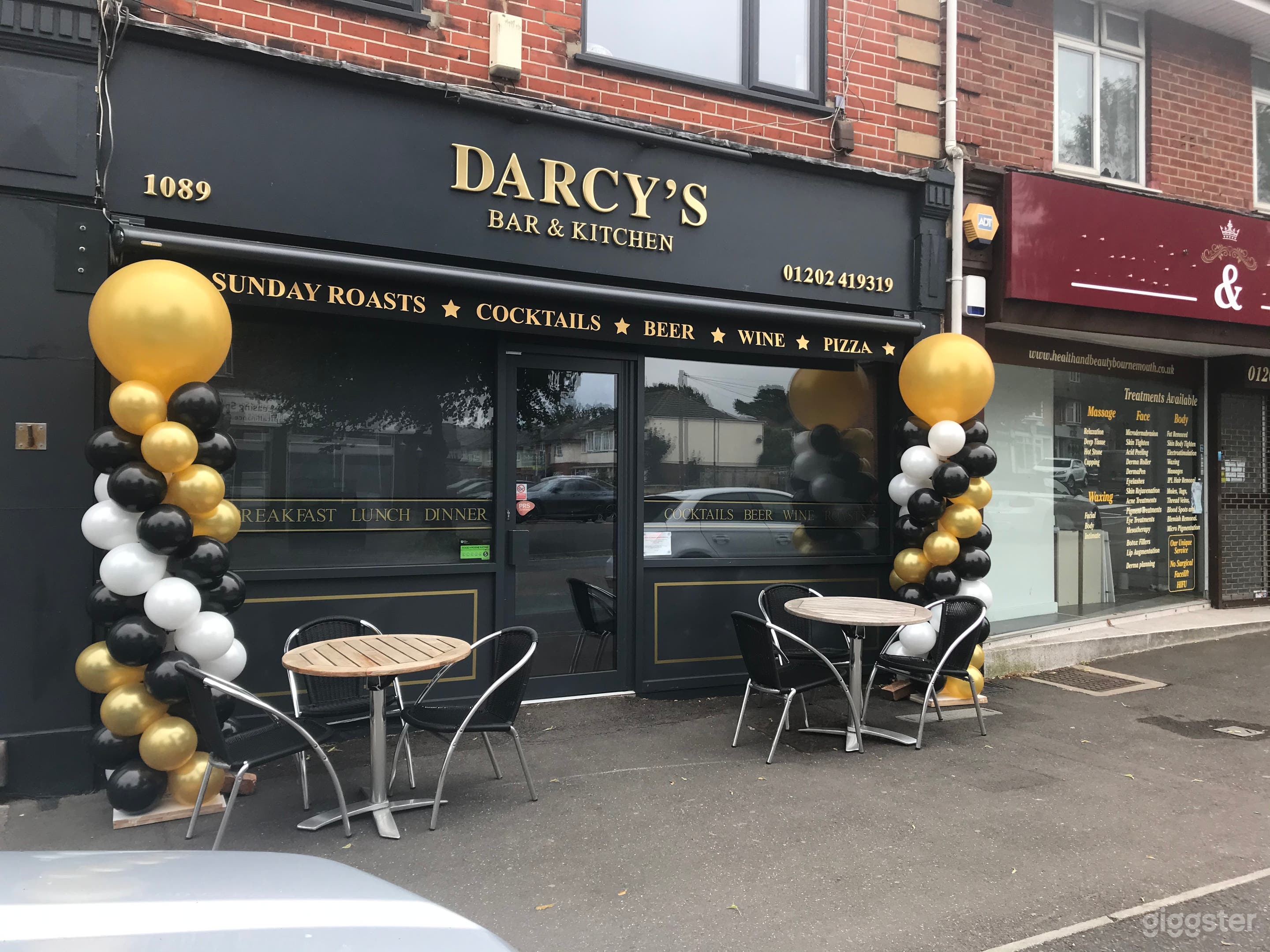  Bistro restaurant with 100 year old wooden bar. Photo 4