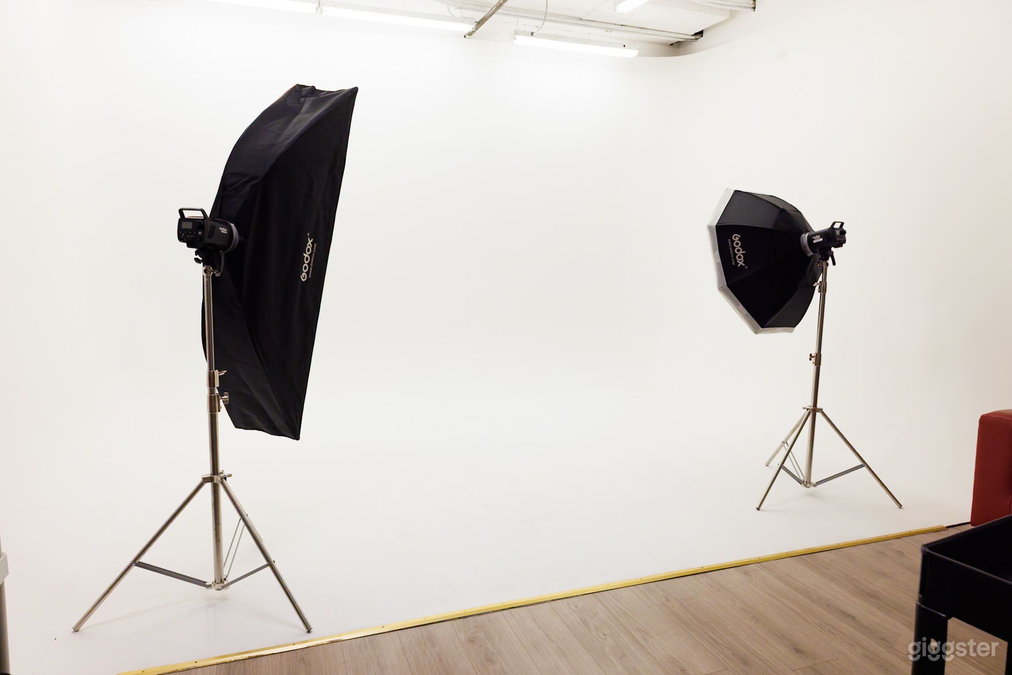 Photography studio | Cyclorama & rental equipment Photo 1