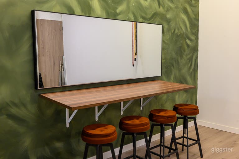  Photo studio | Cyclorama & rental equipment 