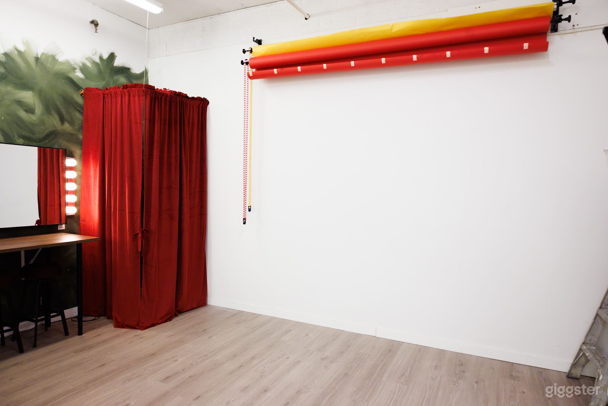 Photo studio | Cyclorama & rental equipment Photo 3