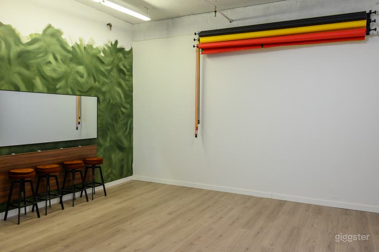  Photo studio | Cyclorama & rental equipment 