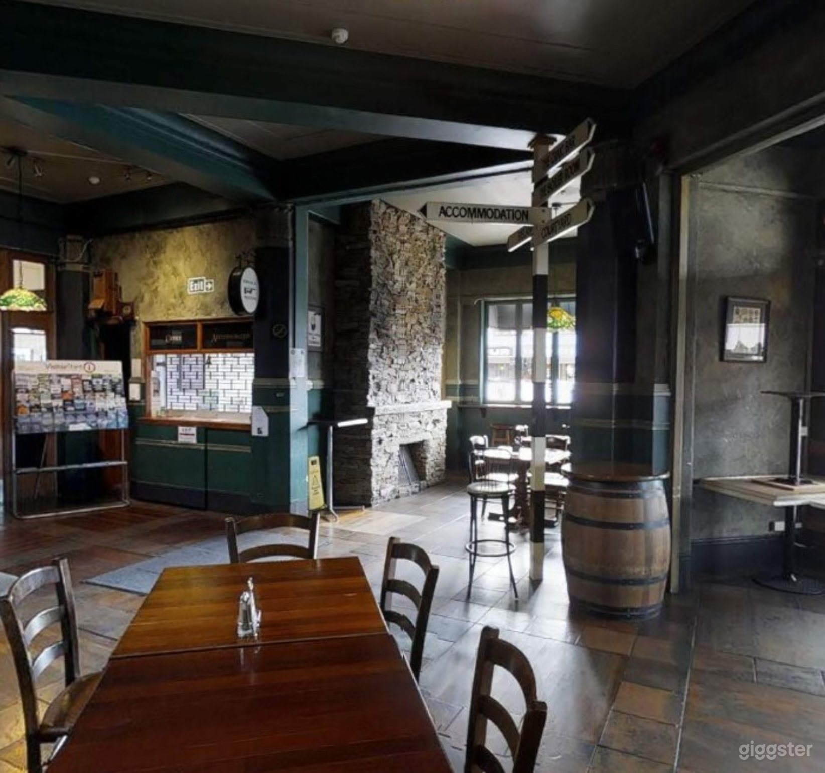 Stunning Historic Irish Pub Photo 2