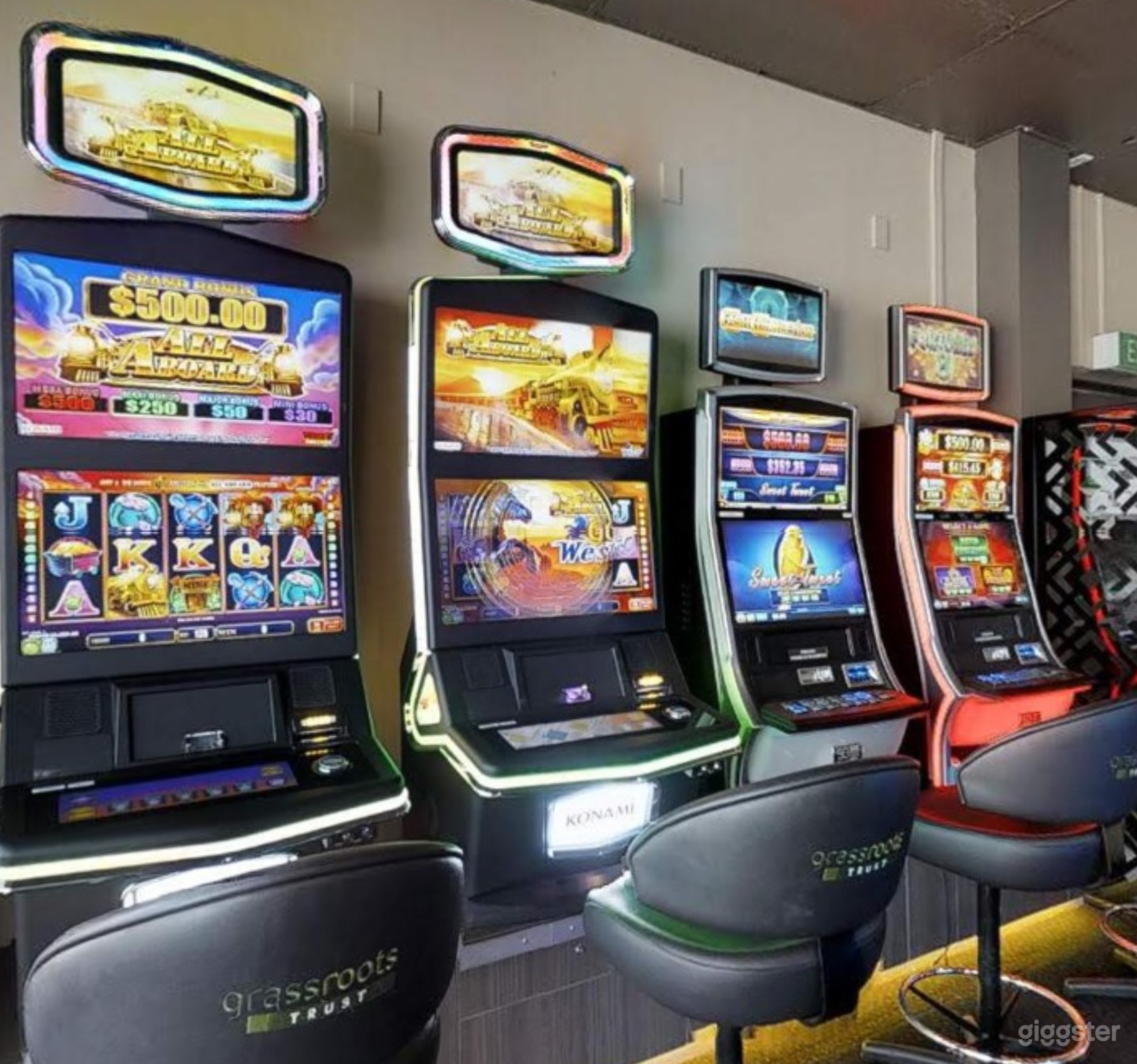 Stunning Historic Irish Pub Photo 4