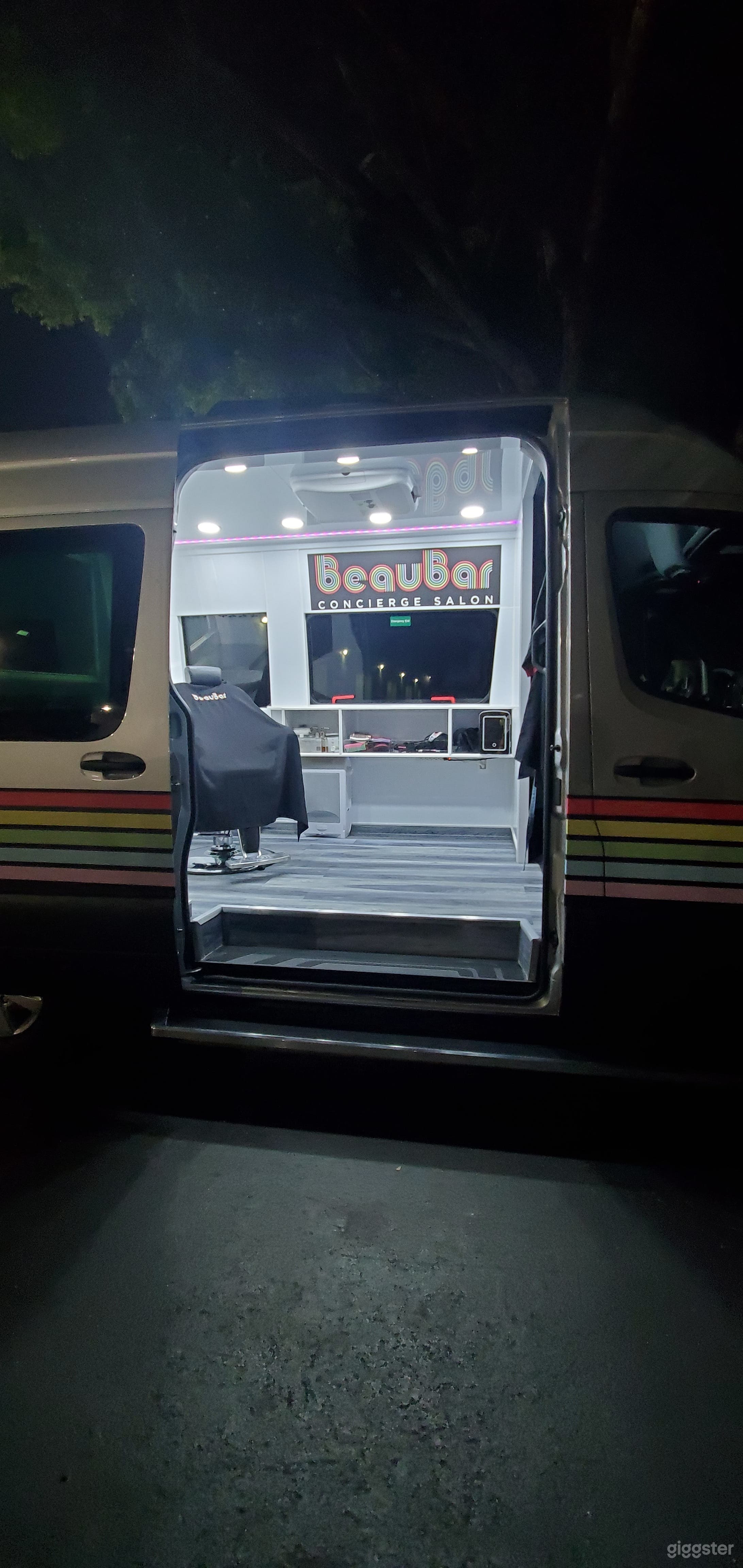 Mobile Barbershop/Hair Salon - MB Sprinter Van  Photo 3