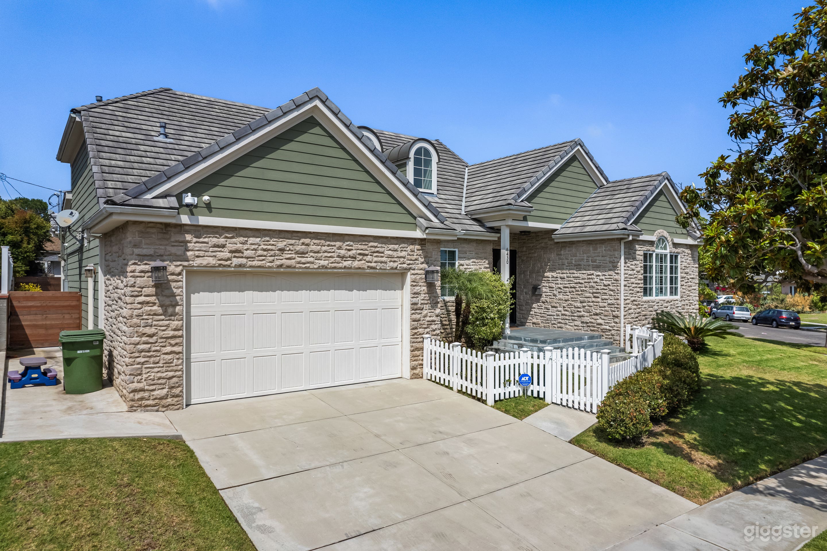 2 Car Garage with space for 2 additional cars in driveway