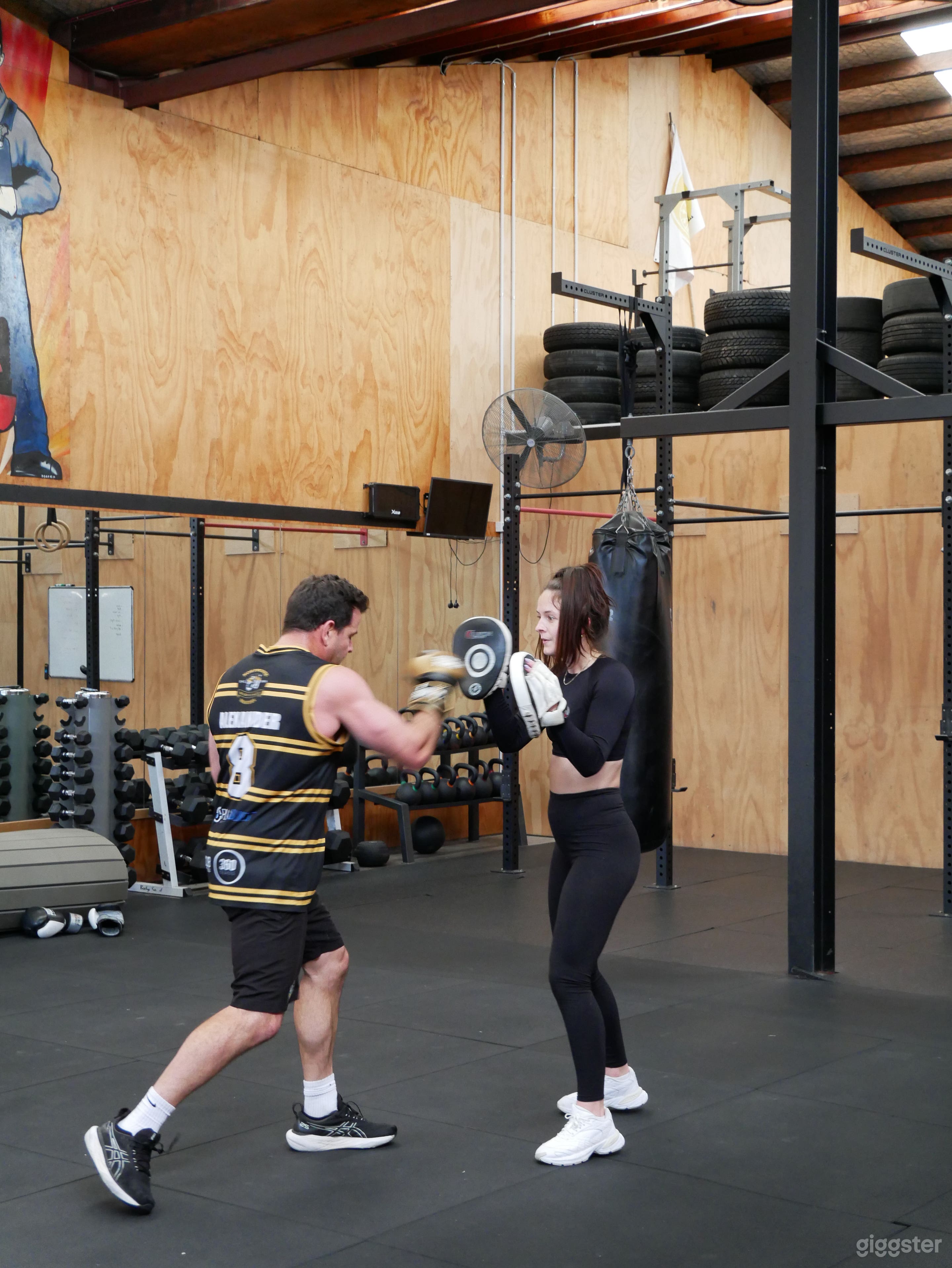 Industrial Gym/Warehouse Space + Yoga Studio For Hire Photo 4