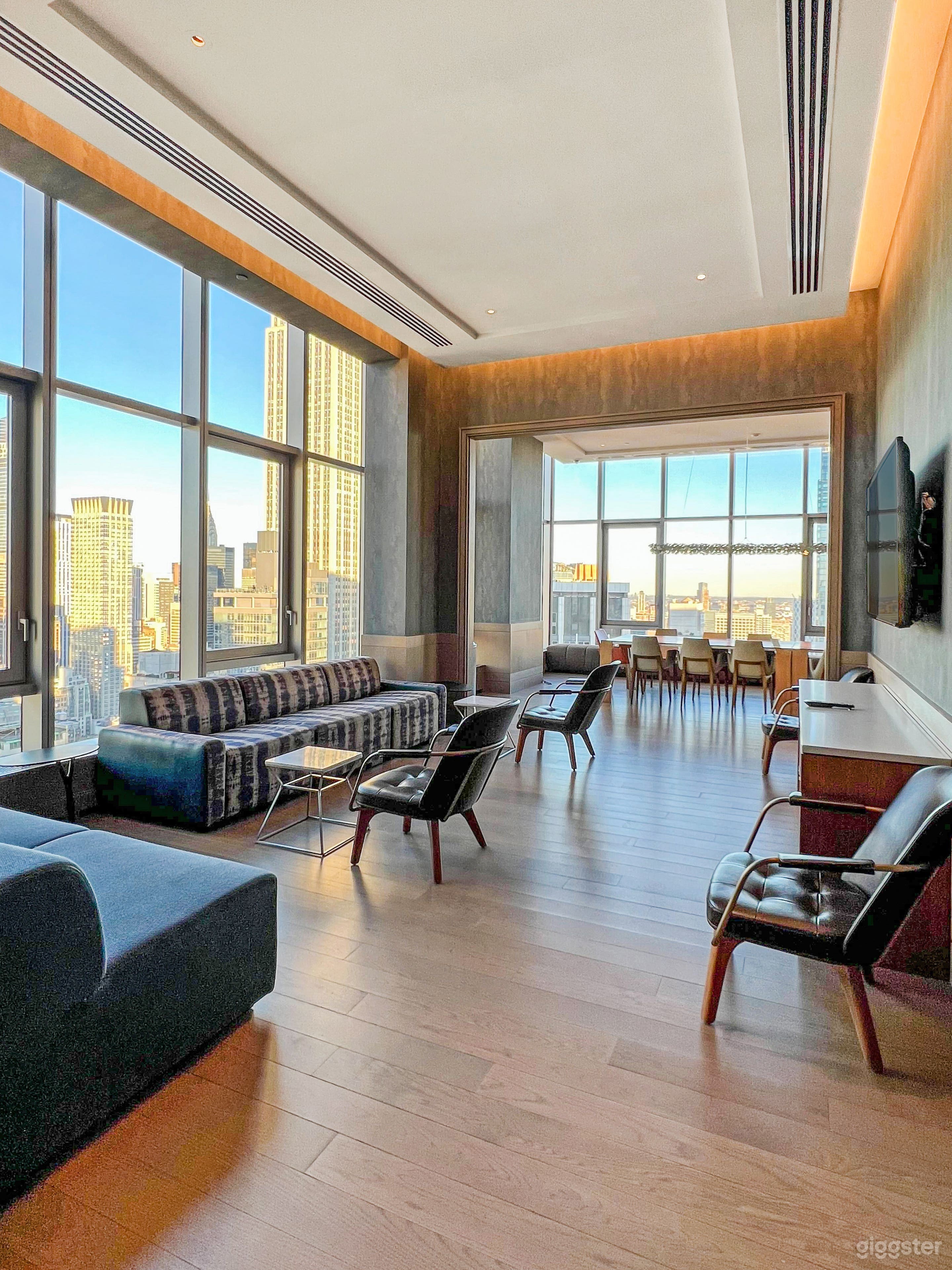 Rooftop Loft with Stunning Views of Empire State Photo 1