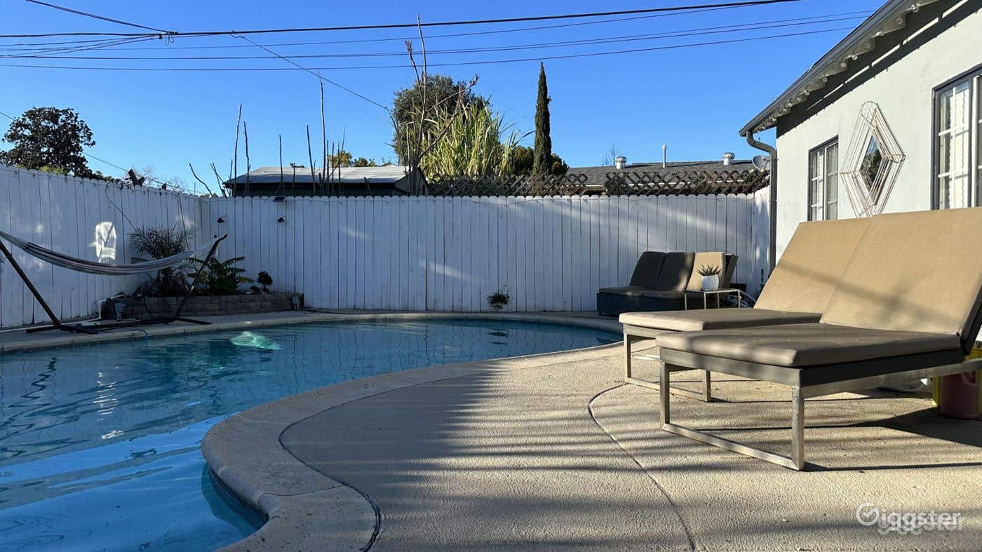Outdoor In-Ground Pool with Private Oasis in Burbank Photo 4