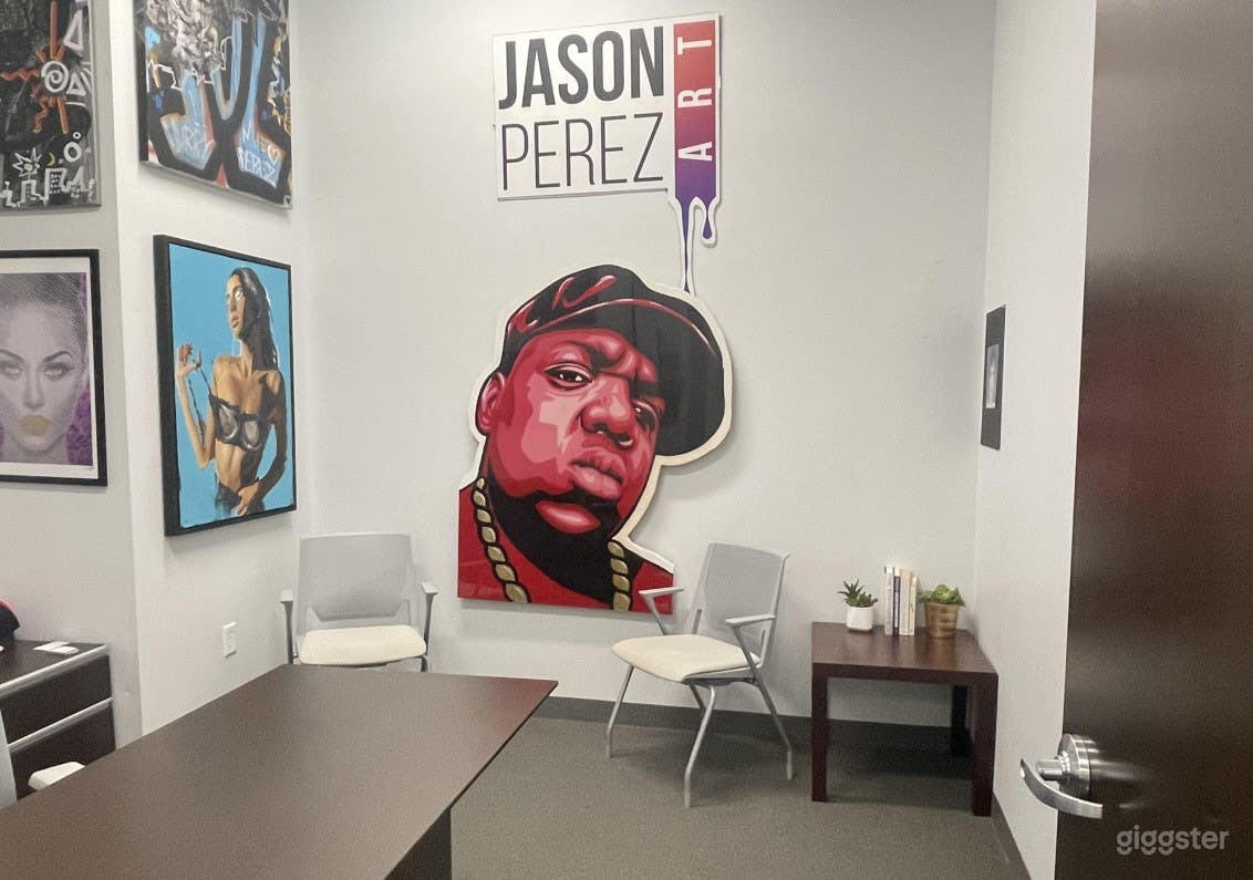 Private Meeting Room for 6 in Miami, FL Photo 1