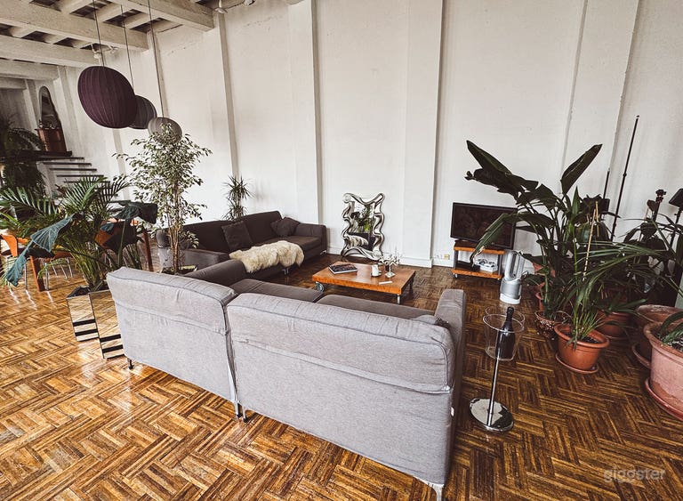  Estudio Privado para Modelos y Creadores 