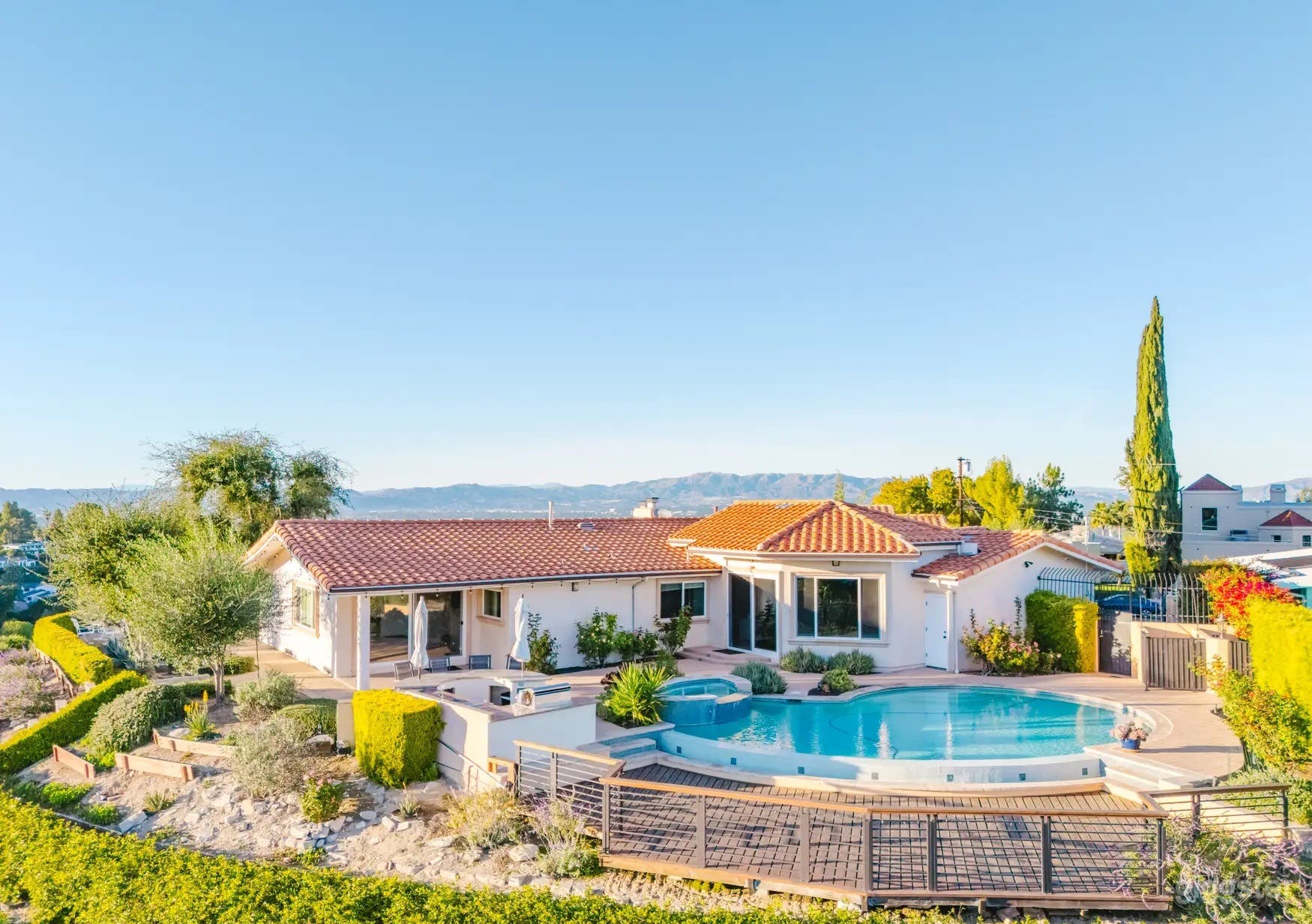 CINEMATIC VILLA - OUTDOOR POOL W/ PANORAMIC VIEWS Photo 4