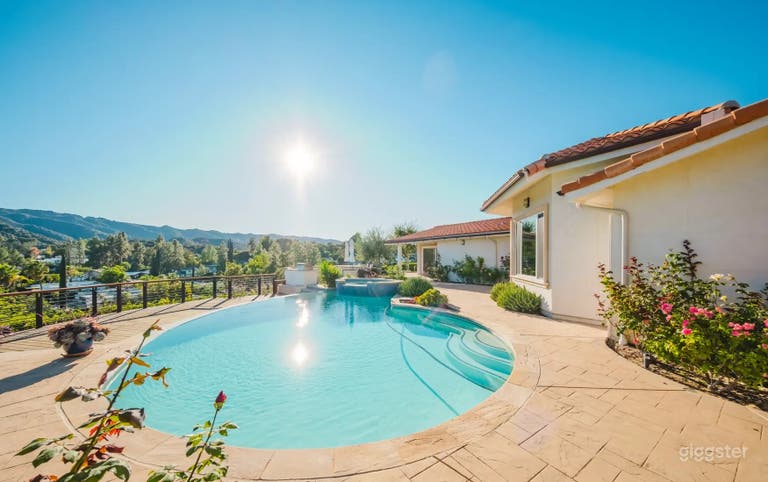  CINEMATIC VILLA - OUTDOOR POOL W/ PANORAMIC VIEWS 