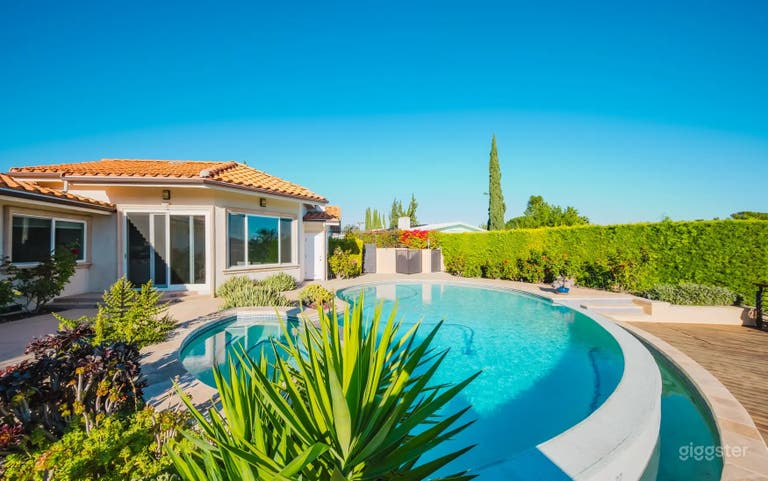  CINEMATIC VILLA - OUTDOOR POOL W/ PANORAMIC VIEWS 