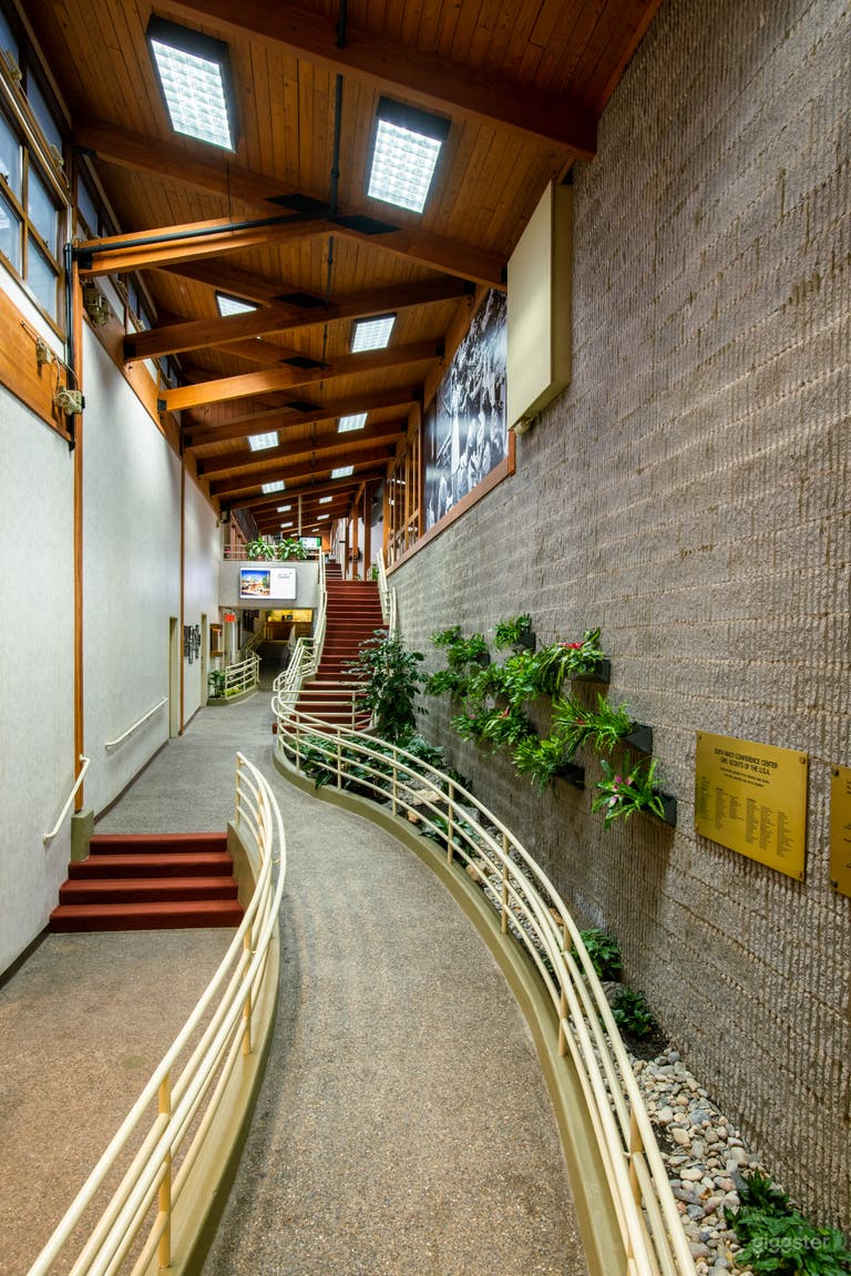  Le Centre Principal 