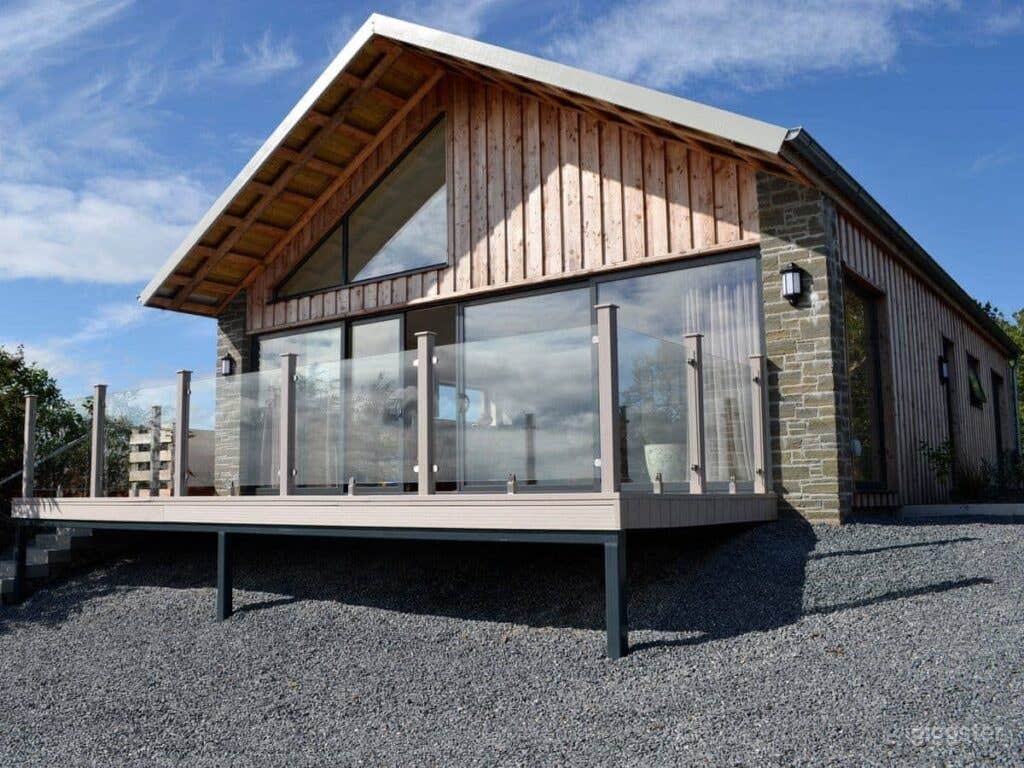 High-End Lodge Photo 2
