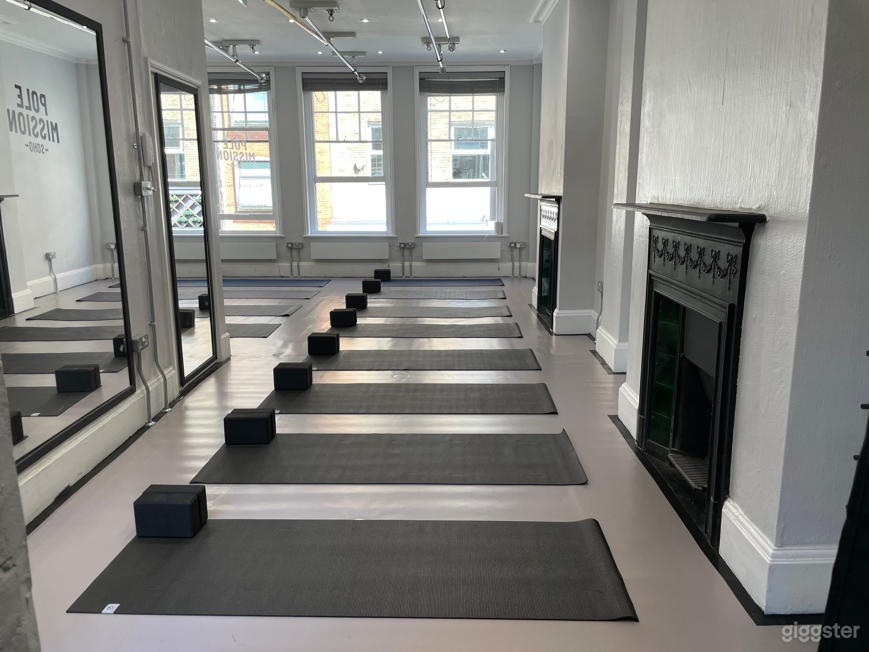 Pole Mission | Pole Dance | Exotic Dance | Aerial Hoop Studio | Dance Studio | Soho | London