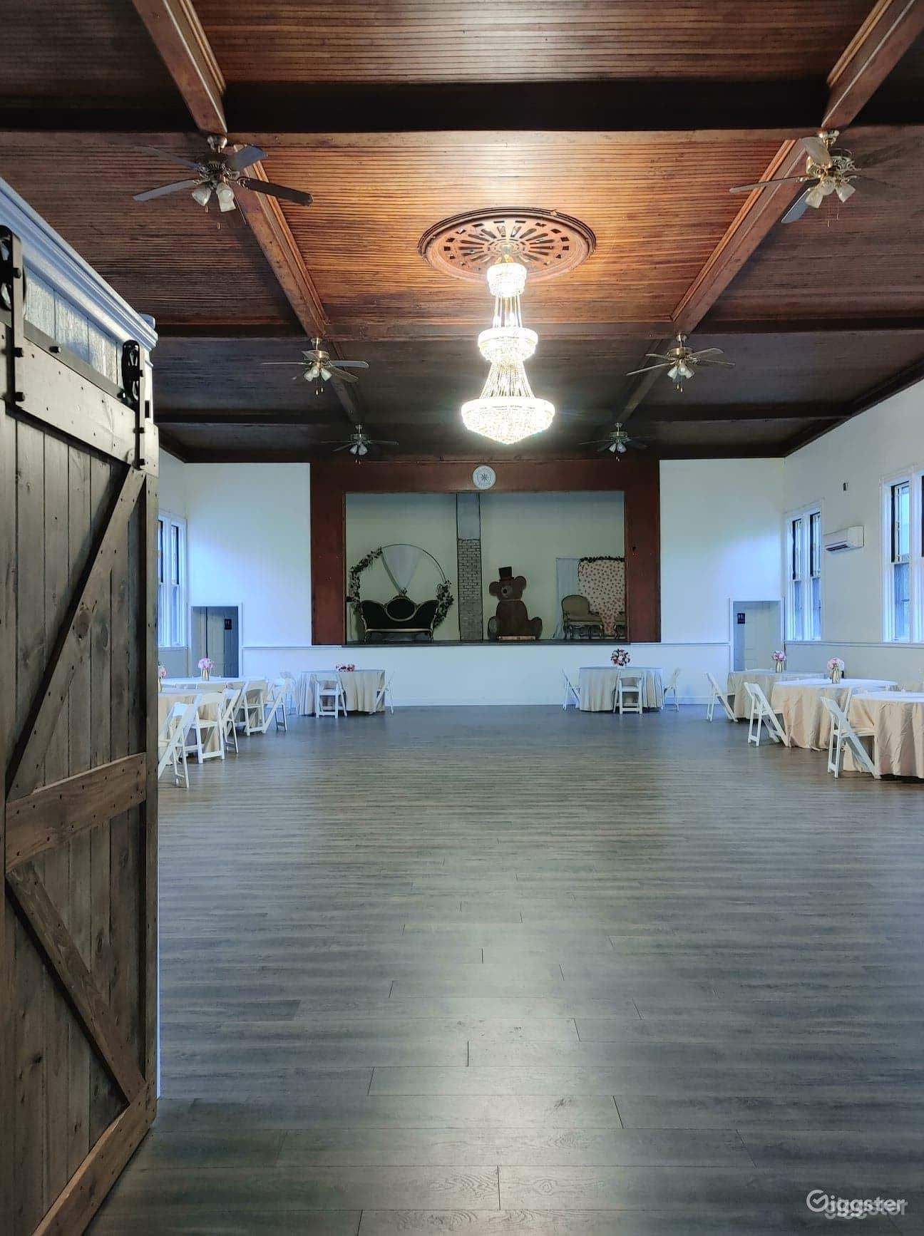 Historical venue fully renovated - 2 floors Photo 1