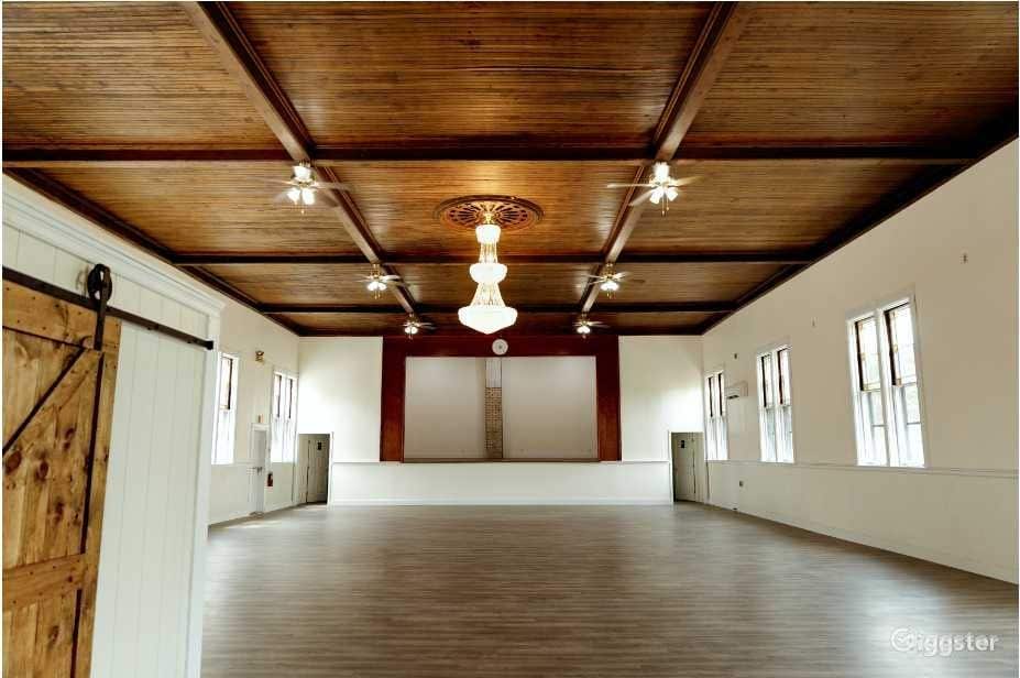 Historical venue fully renovated - 2 floors Photo 2