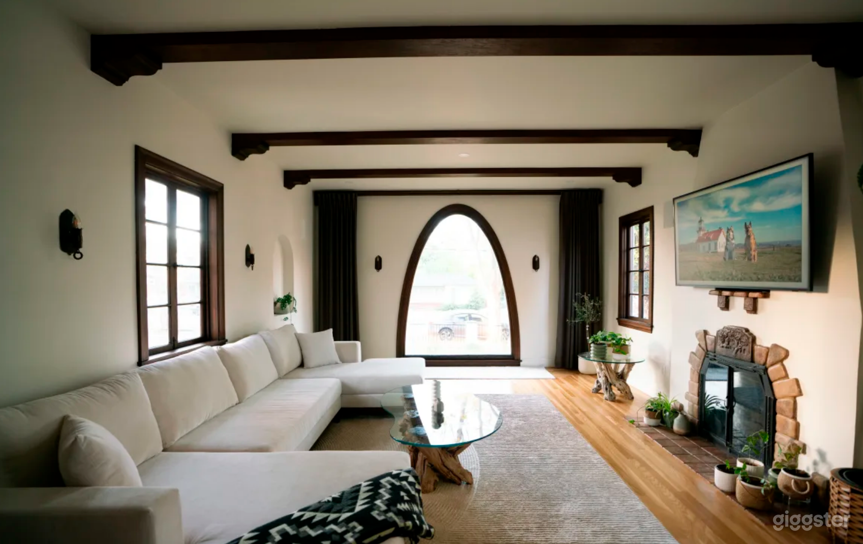 Beautifully Renovated Spanish-Style Home  San Jose Photo 2