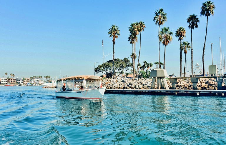  Mini Cruiser Boats for Events and Productions 