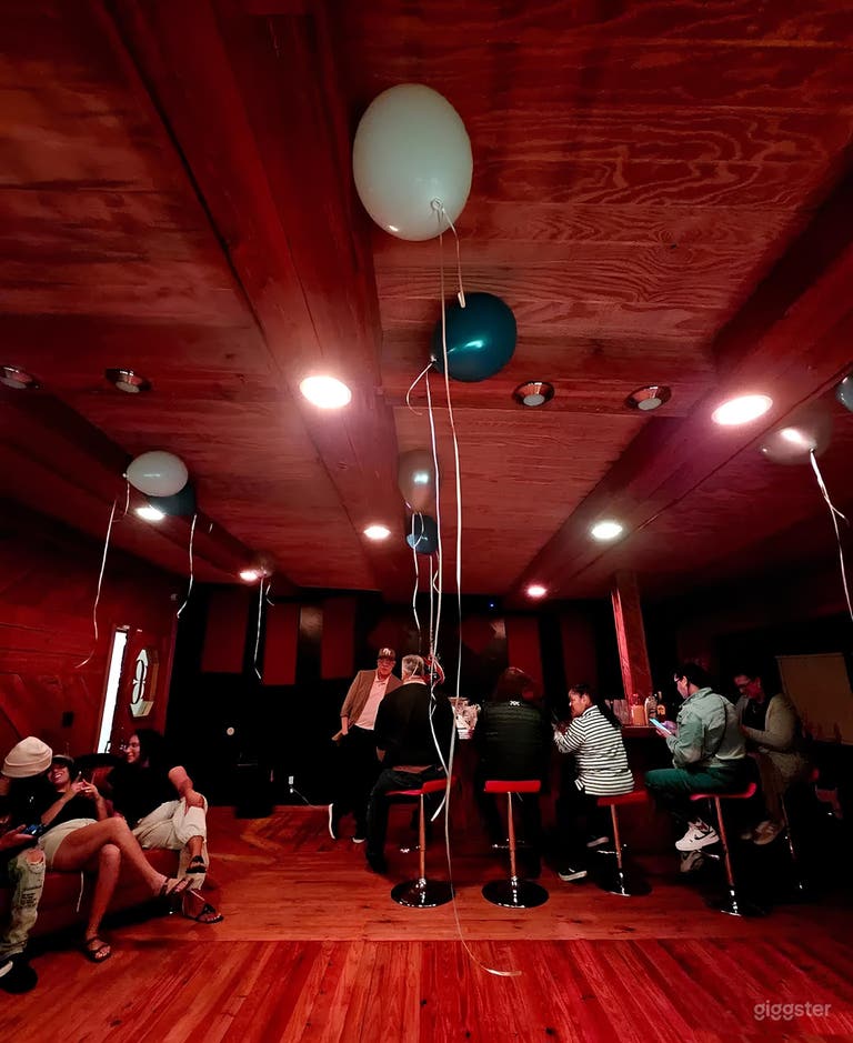  Creative Production Sanctuary in Tampa (Buyout) 