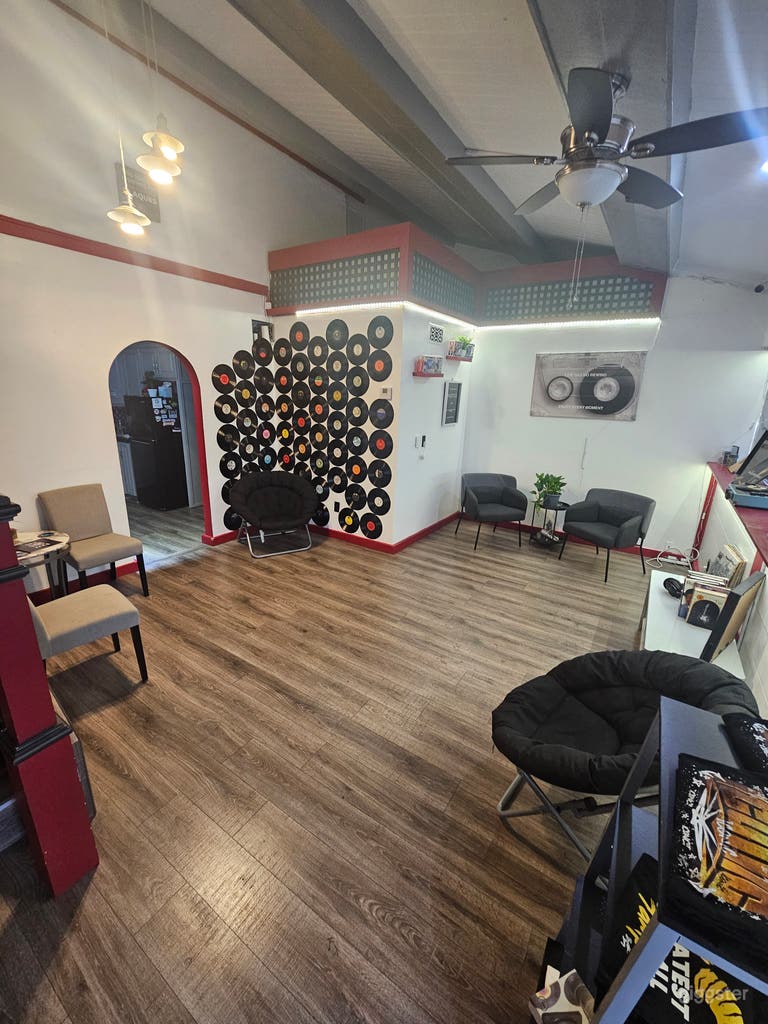  Creative Production Sanctuary in Tampa (Buyout) 