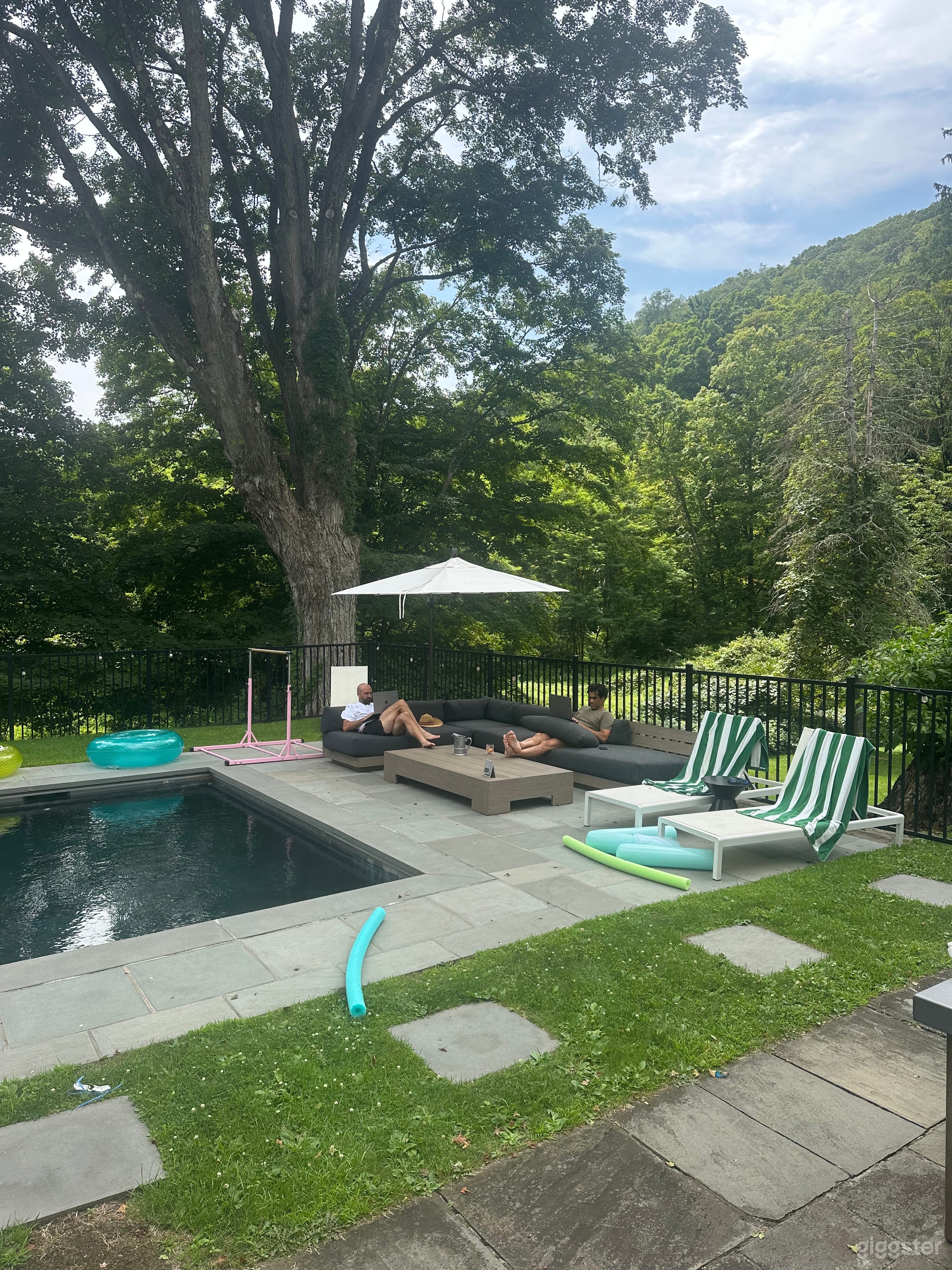1865 Sherman Colonial with Lake Views and pool Photo 4