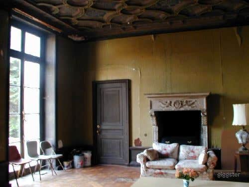  Old mansion house: Location 2967 