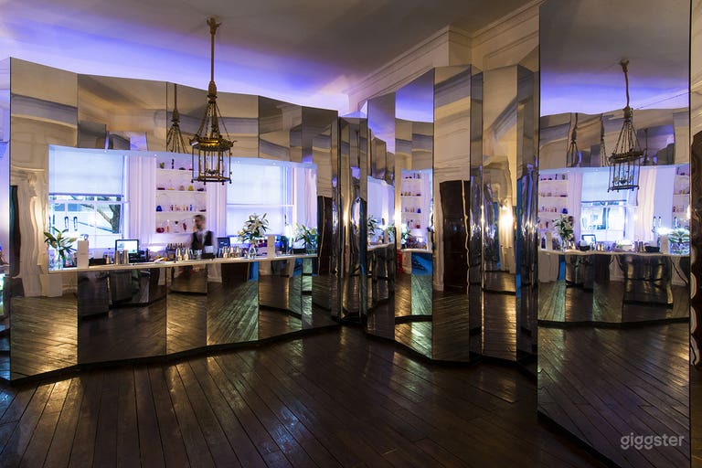  41 Portland Place, Laurie Landeau Room 