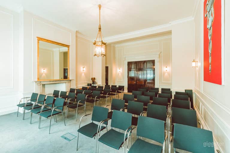  41 Portland Place, Laurie Landeau Room 