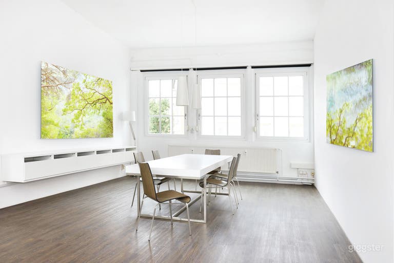  Fabrikloft-Fotostudio: 250 m² Tageslicht, hohe Decken 