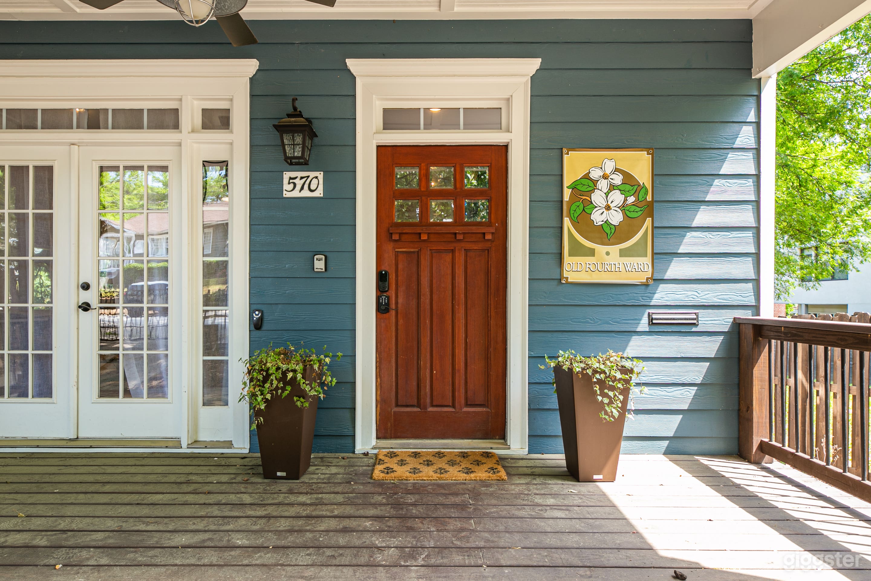 Captain's Quarters | Exotic Space for Your Crew Photo 4