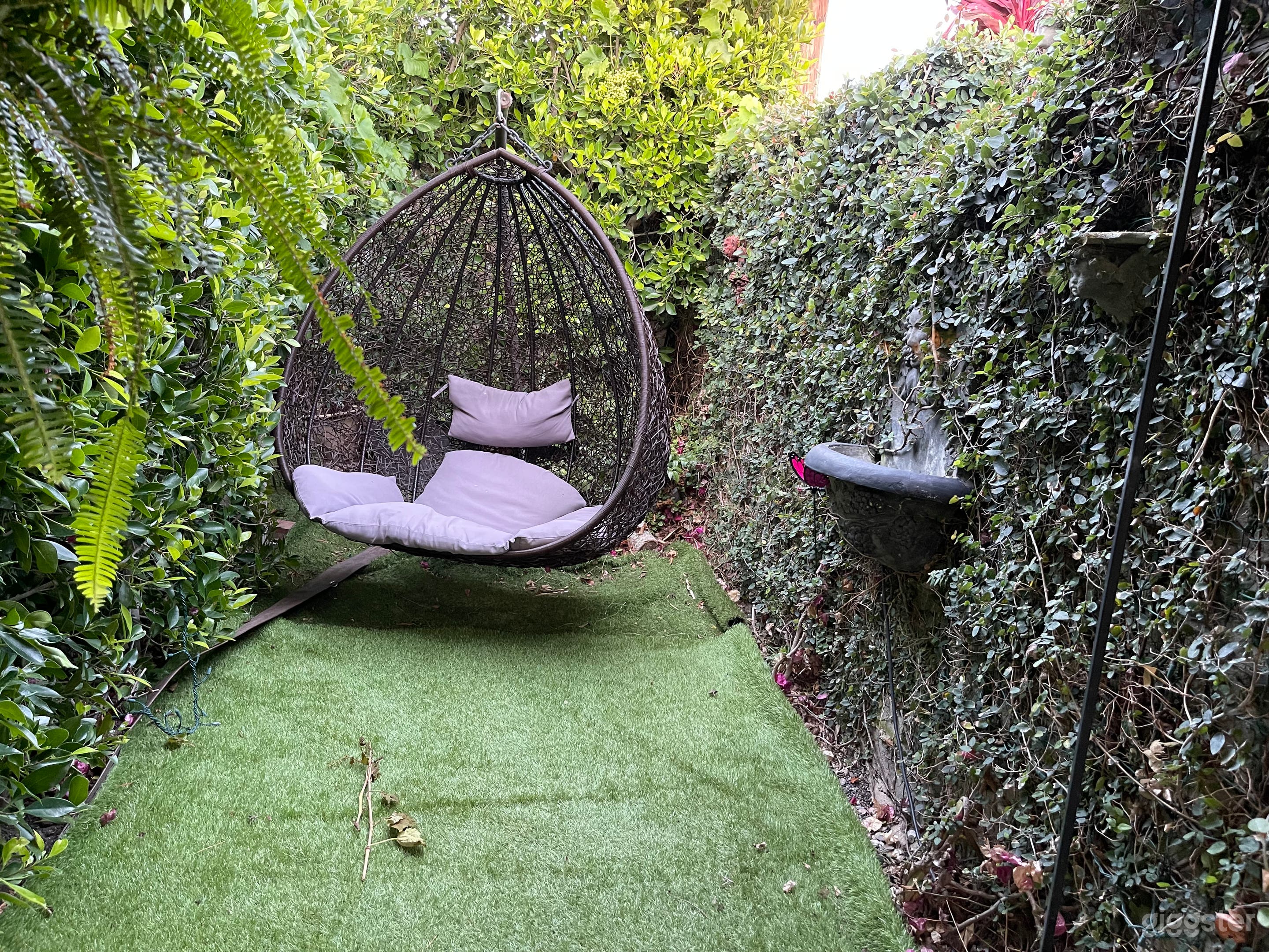 Iconic view Sofi/Forum w/outdoor garden/lounge Photo 4