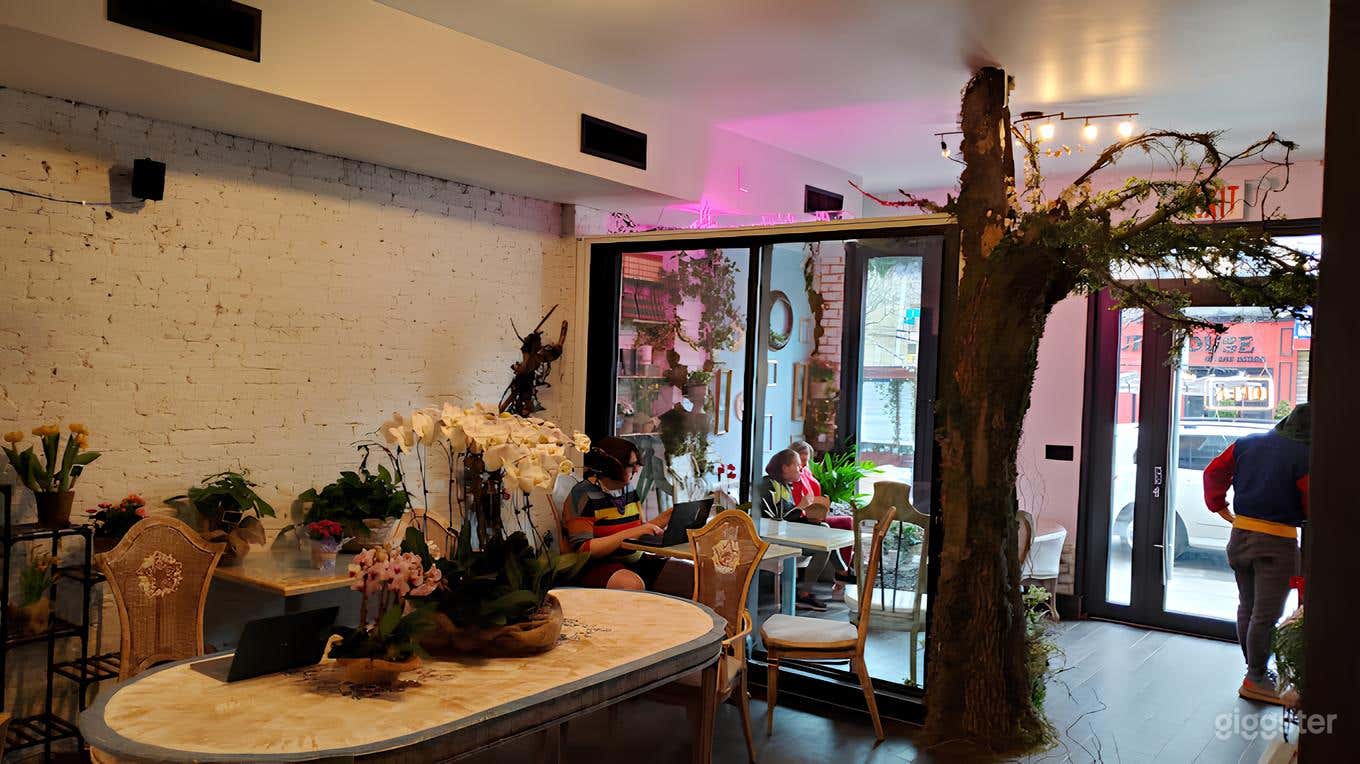 Cozy and Inviting Café in Brooklyn Photo 4