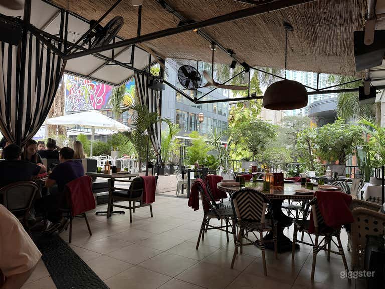  Rooftop Dining Terrace 