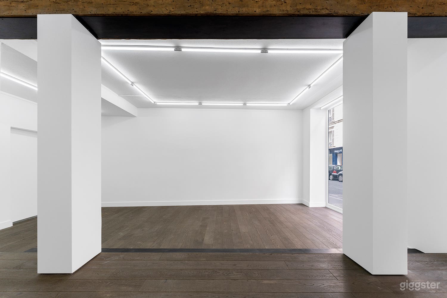 Photo de Espace pop-up & exposition Saint-Germain pour mode, design 1