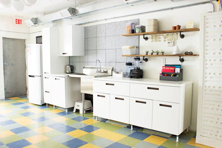 Open Studio Space Photo 4