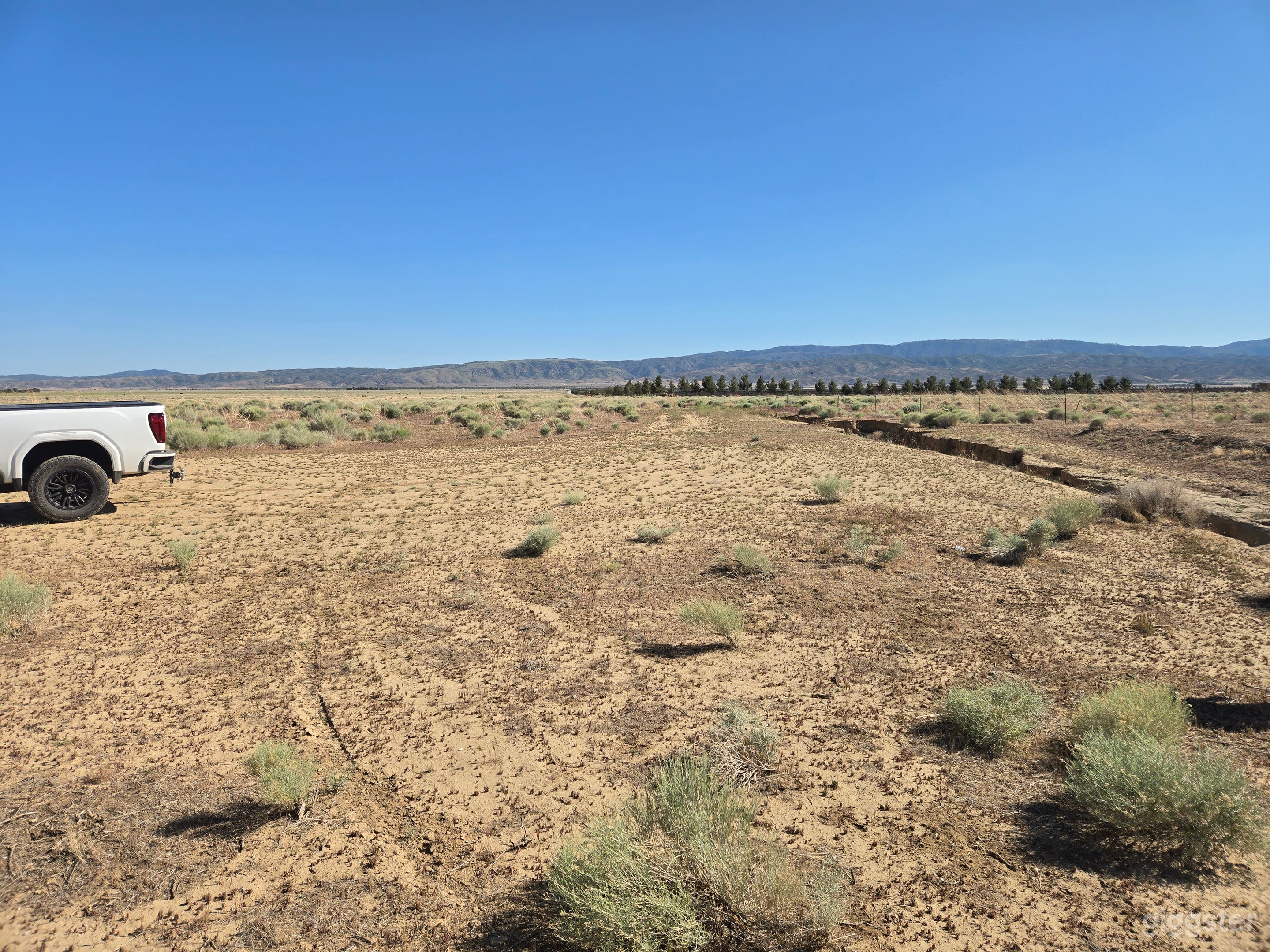 Property with Gully Great for Westerns/War Scenes Photo 3