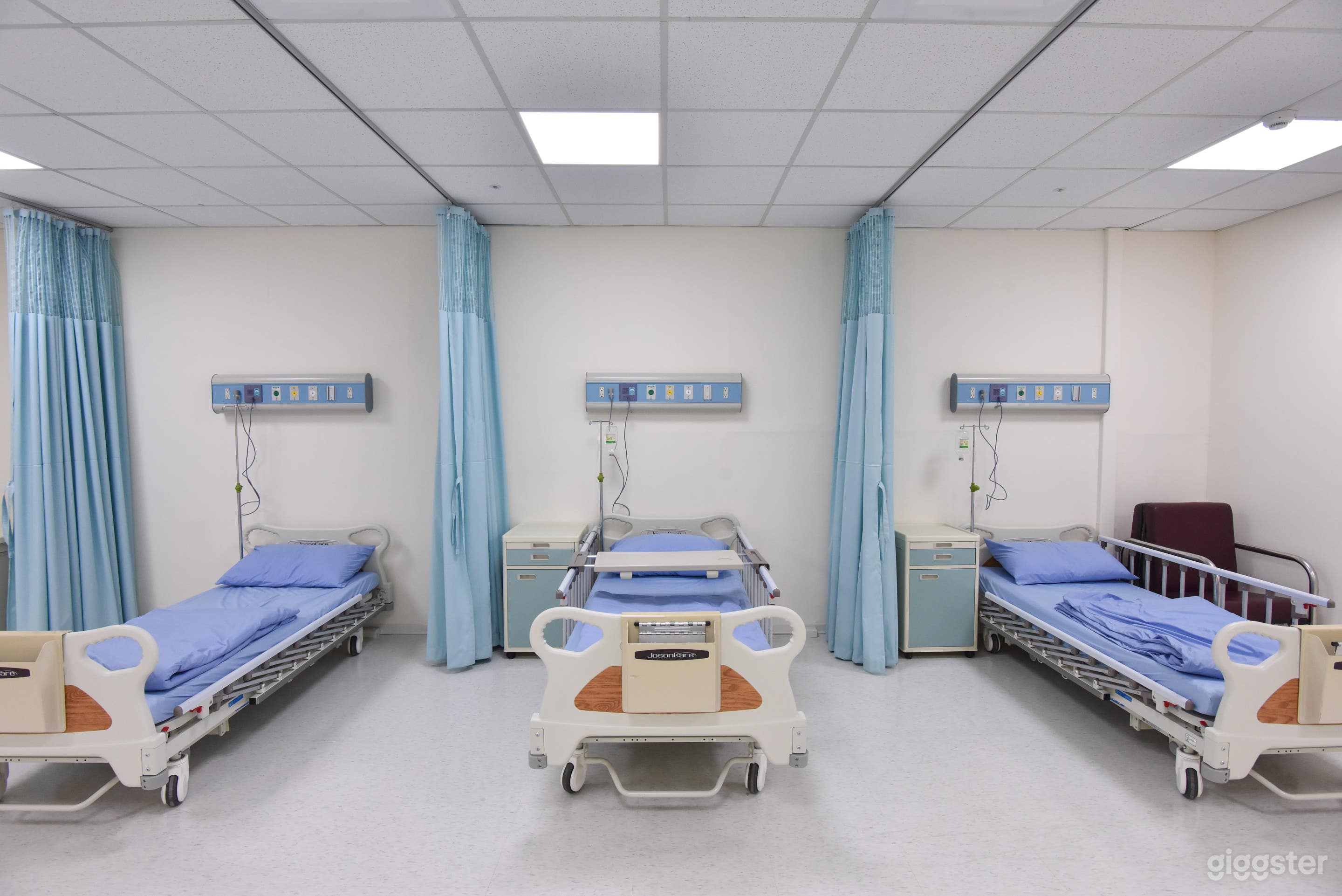 Hospital Facility Filming Studio Photo 4
