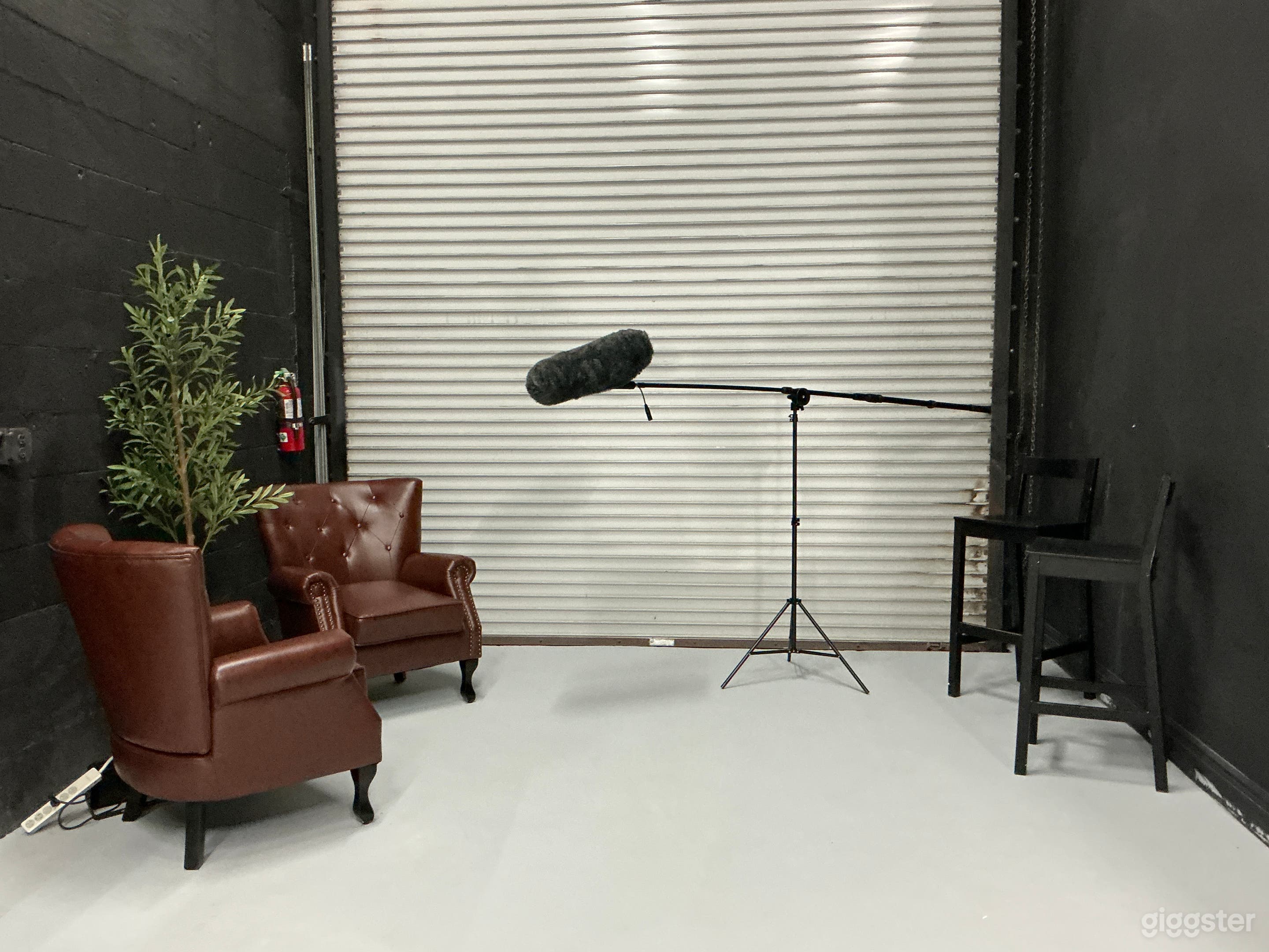 Modern Photo & Video Studio for Productions & Events Photo 3