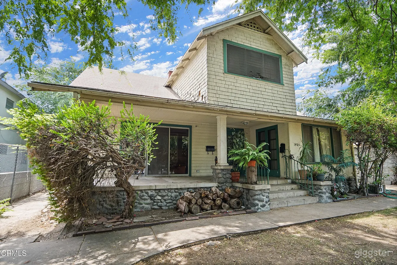 1908 4 BR/2 BA Farmhouse Bungalow Photo 3