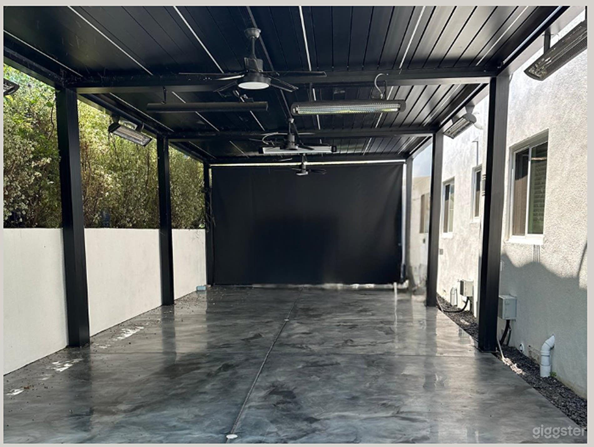 Elegant, Versatile Pergola Venue Photo 1