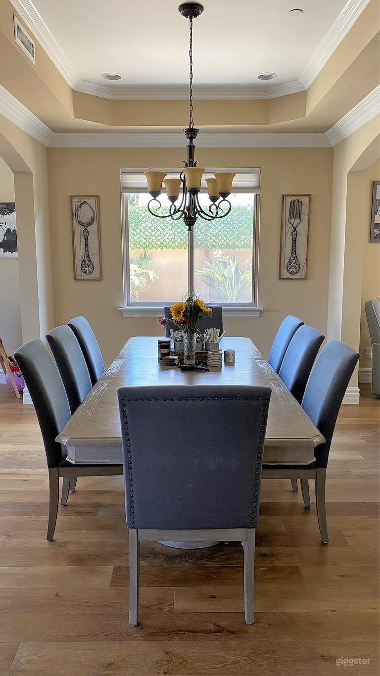  Mediterranean-Style Home with Modern Furnishings  