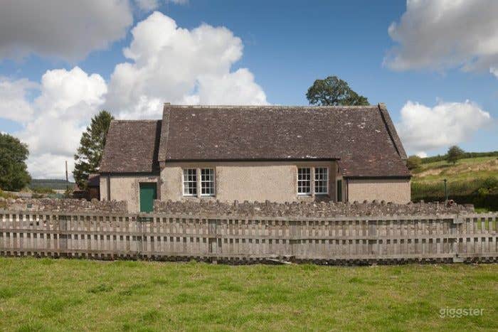 THE READING ROOM Photo 2