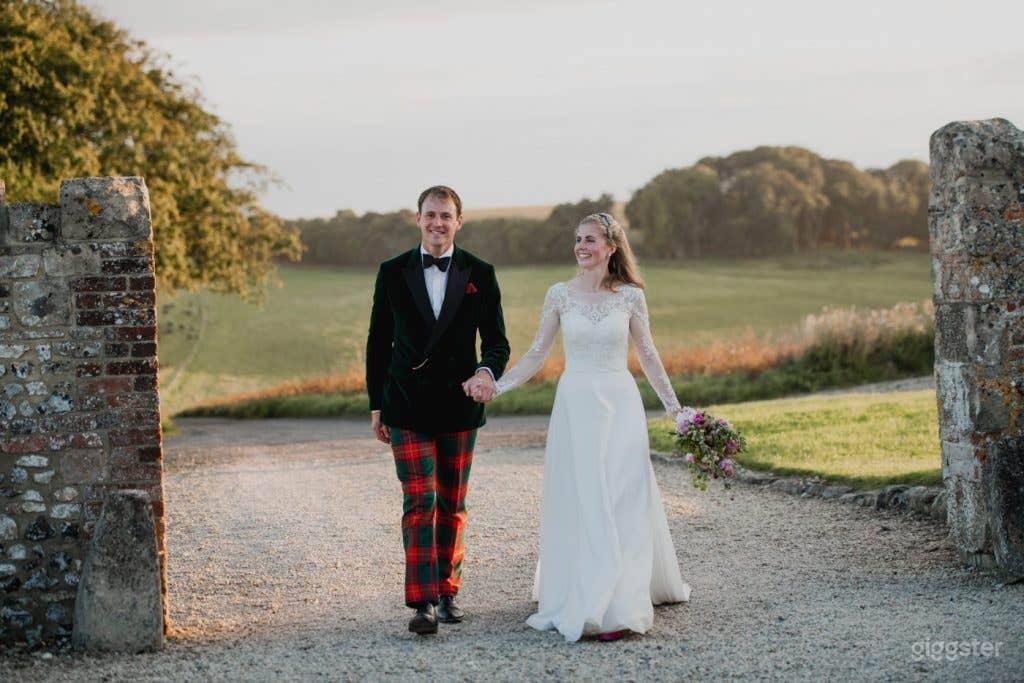 THE READING ROOM Photo 3