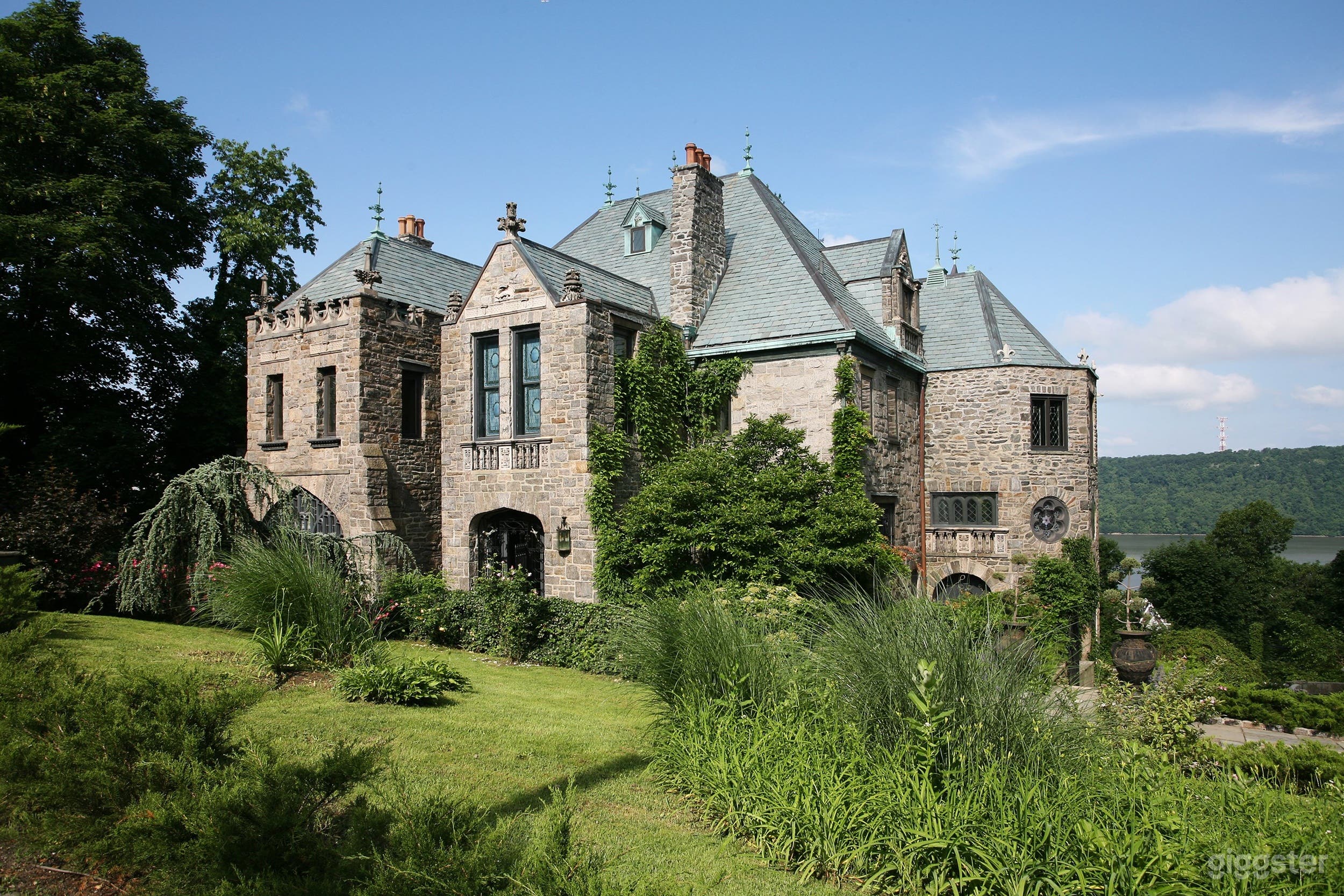 Greystone Court Castle