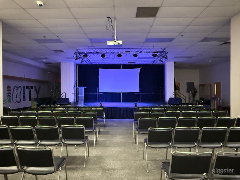  Multipurpose Encore Room in Uptown Charlotte 