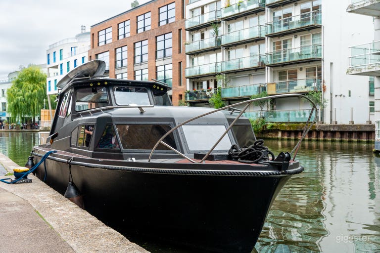  Private Boat in central London 