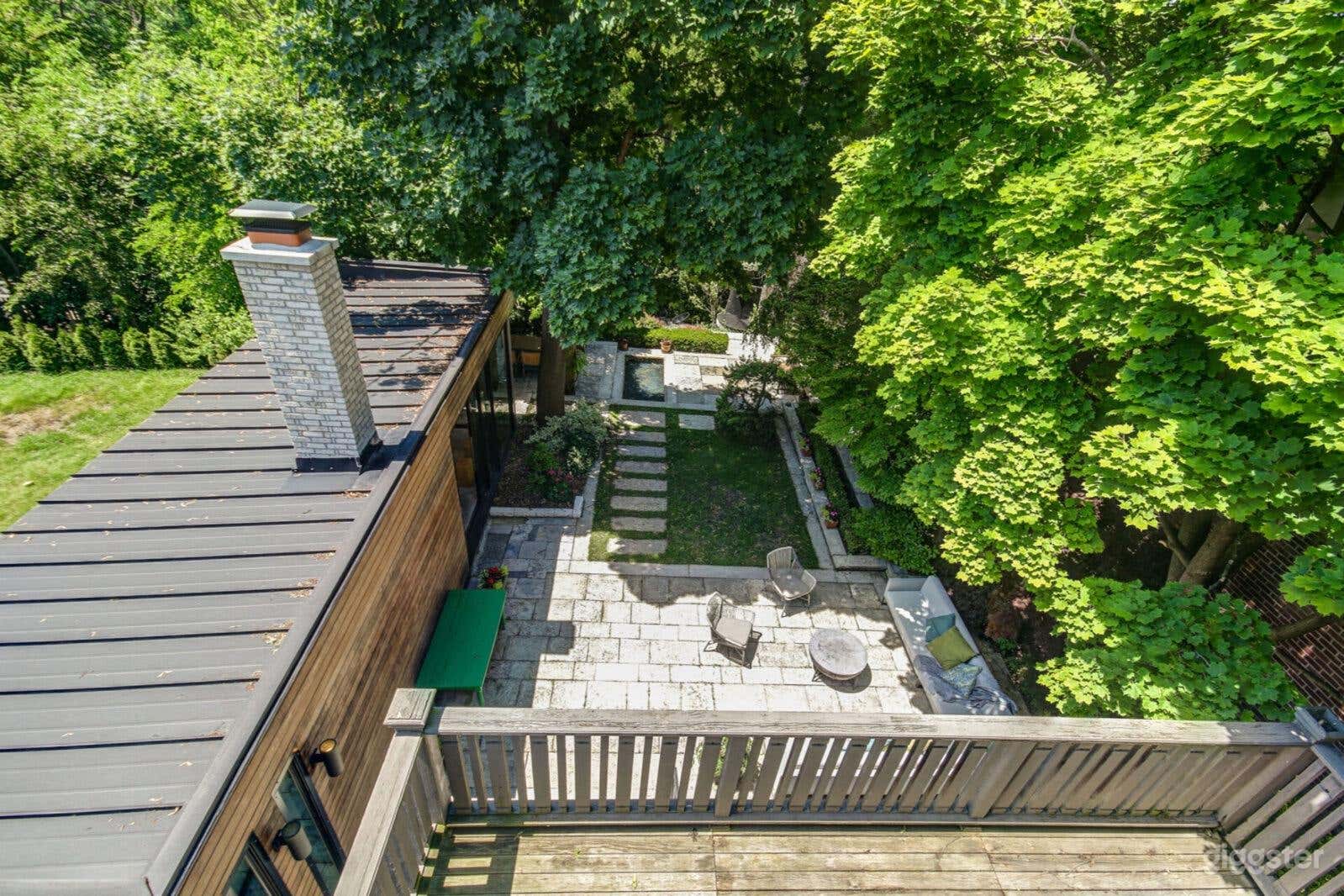 Storybook Swansea Backyard Photo 4